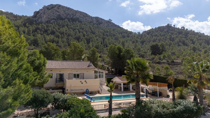 Image No.42-4 Bed Villa for sale