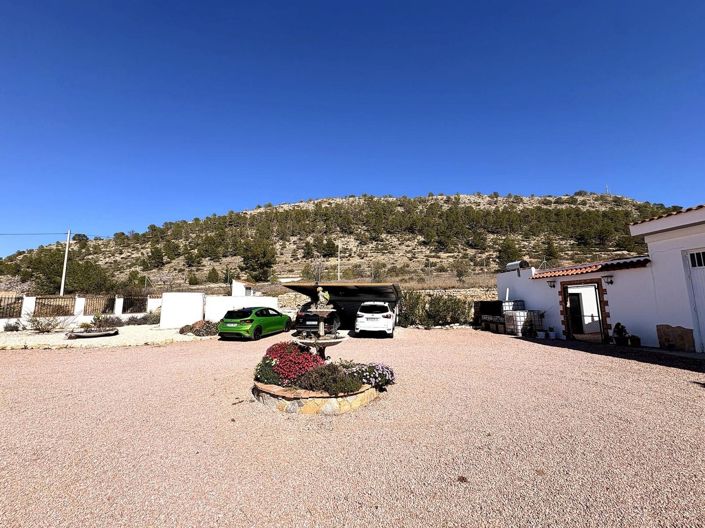 Image No.17-4 Bed Villa for sale