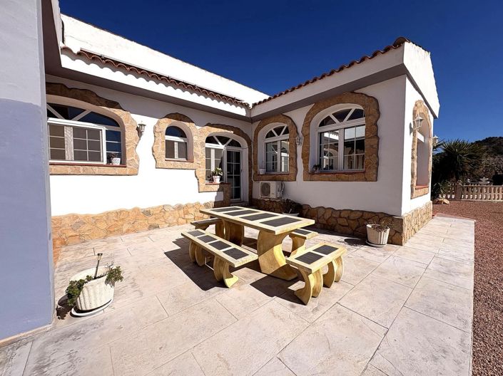 Image No.6-4 Bed Villa for sale