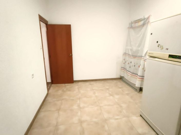 Image No.26-6 Bed Villa for sale