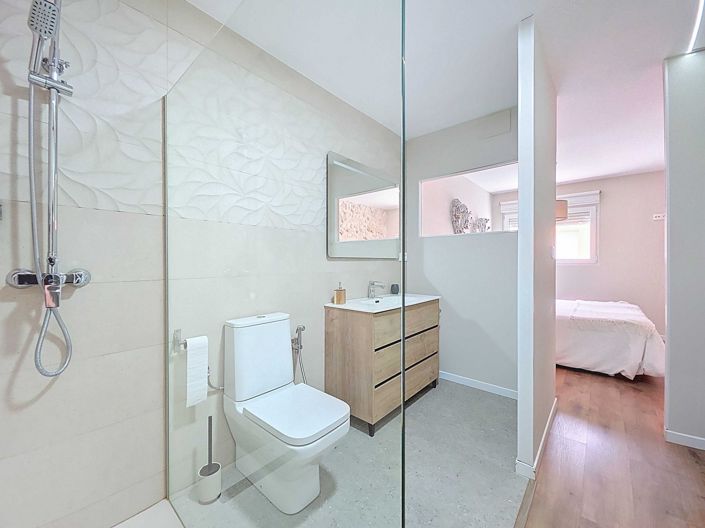 Image No.22-3 Bed Townhouse for sale