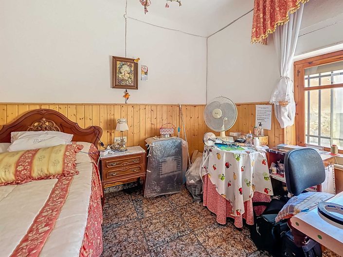 Image No.16-3 Bed Townhouse for sale