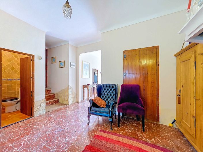 Image No.40-5 Bed Country House for sale