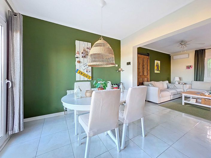 Image No.13-3 Bed Villa for sale