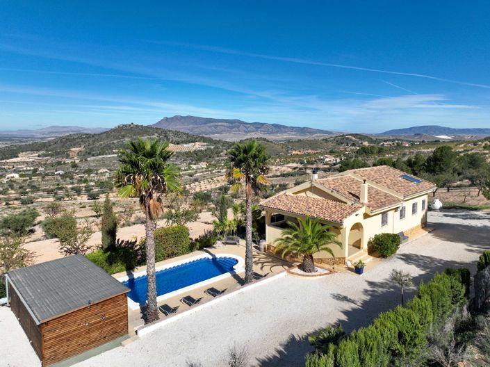 Image No.3-3 Bed Villa for sale