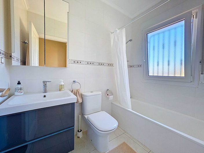 Image No.22-3 Bed Villa for sale