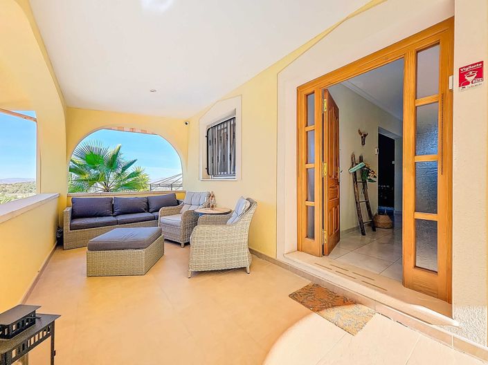 Image No.35-3 Bed Villa for sale