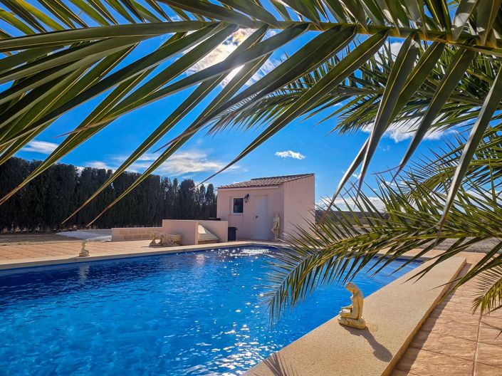 Image No.37-4 Bed Villa for sale