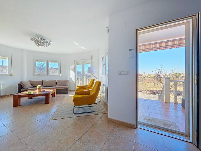 Image No.20-3 Bed Villa for sale