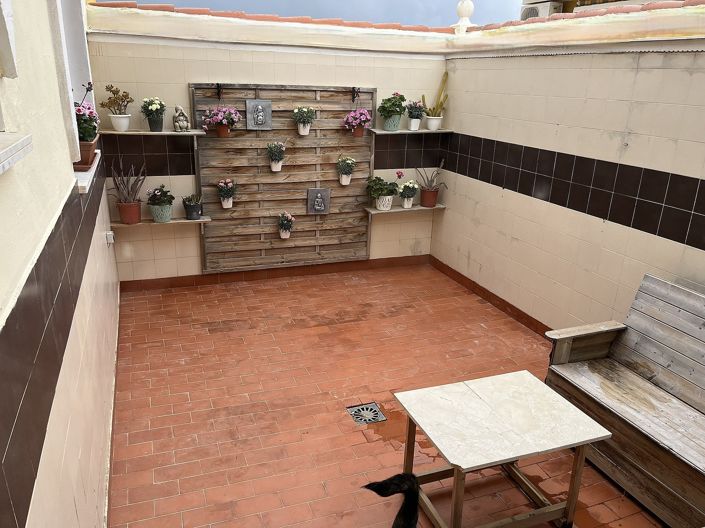 Image No.11-3 Bed Townhouse for sale