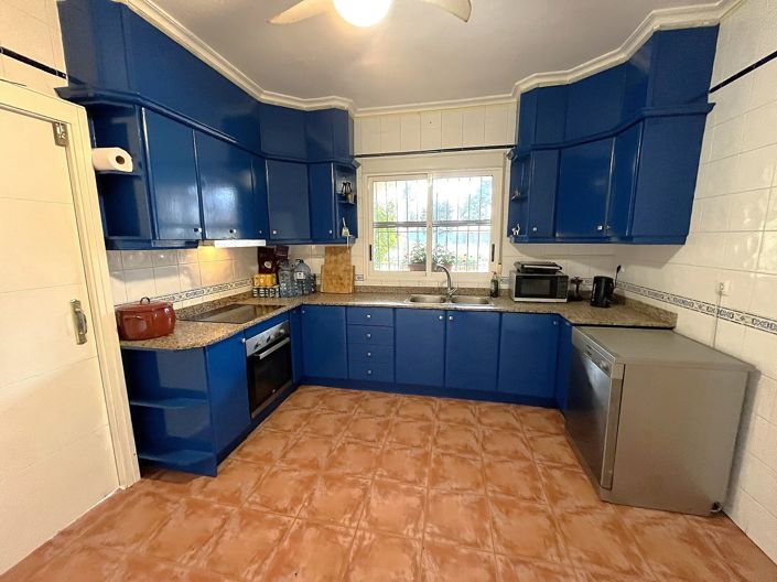 Image No.7-3 Bed Townhouse for sale