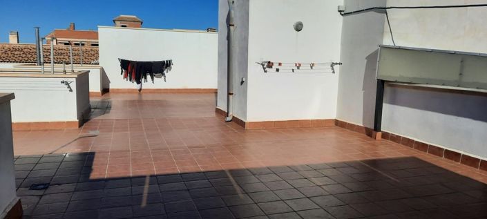 Image No.18-2 Bed Apartment for sale