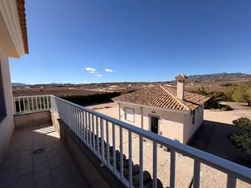 wc3dfb6eb-0f15-43bd-b544-a48483409364