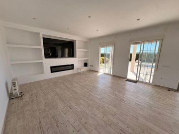 w92b9cf25-37af-4965-a27a-6f9d9400f956