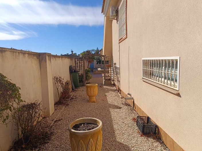 Image No.28-5 Bed Villa for sale