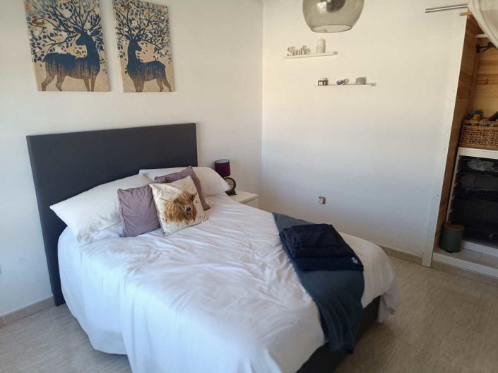 Image No.40-5 Bed Villa for sale