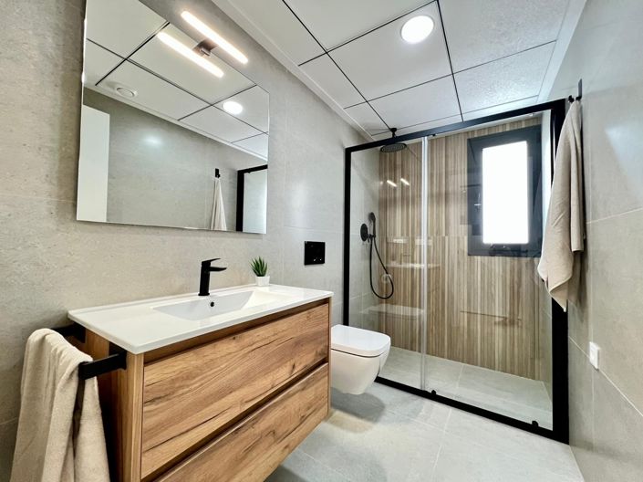 Image No.32-3 Bed Townhouse for sale