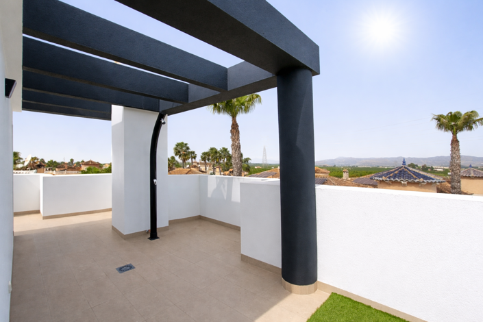 Image No.40-3 Bed Townhouse for sale