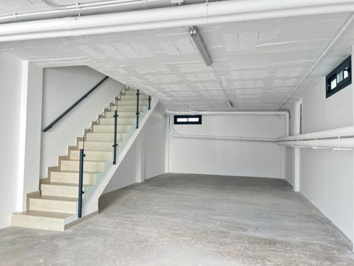 Image No.42-3 Bed Townhouse for sale