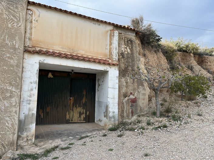 Image No.14-4 Bed House for sale