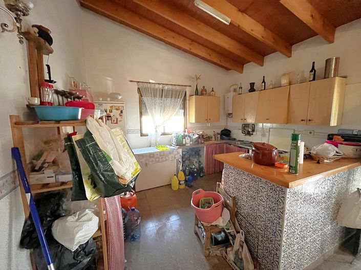 Image No.19-4 Bed House for sale