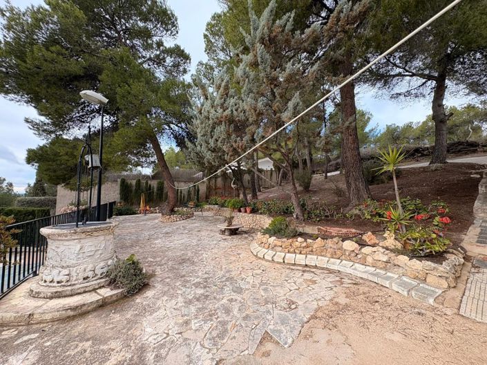 Image No.47-4 Bed Villa for sale