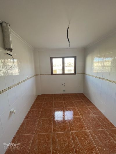 Image No.10-4 Bed Townhouse for sale