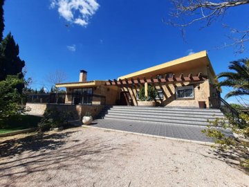 wwhatsapp-image-2026-03-13-at-140240-2-