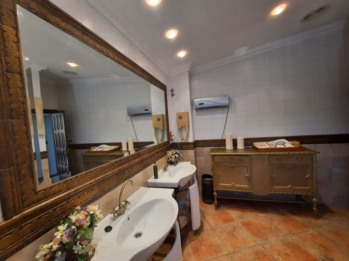 Image No.14-6 Bed Villa for sale