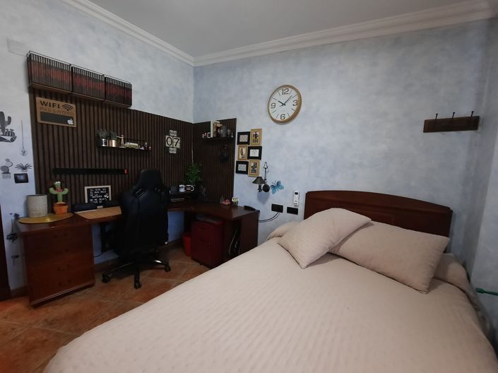 Image No.20-6 Bed Villa for sale