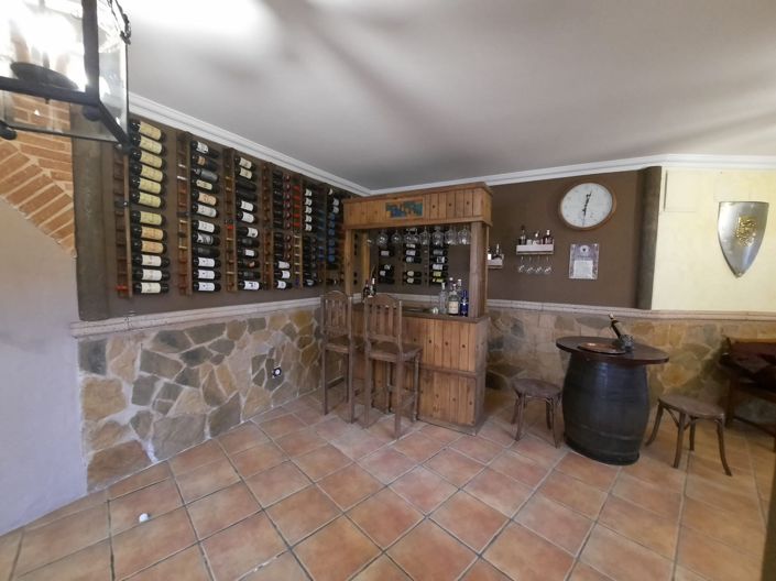 Image No.37-6 Bed Villa for sale