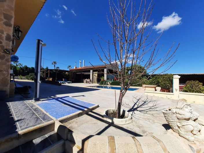 Image No.47-6 Bed Villa for sale