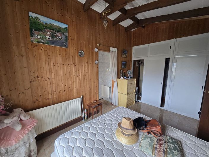 Image No.25-2 Bed Villa for sale