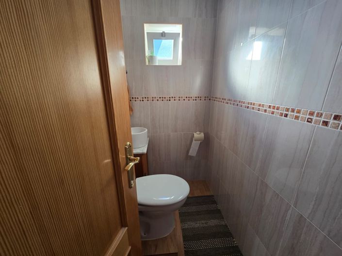 Image No.19-3 Bed Villa for sale