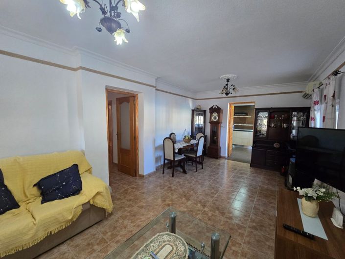 Image No.6-3 Bed Villa for sale