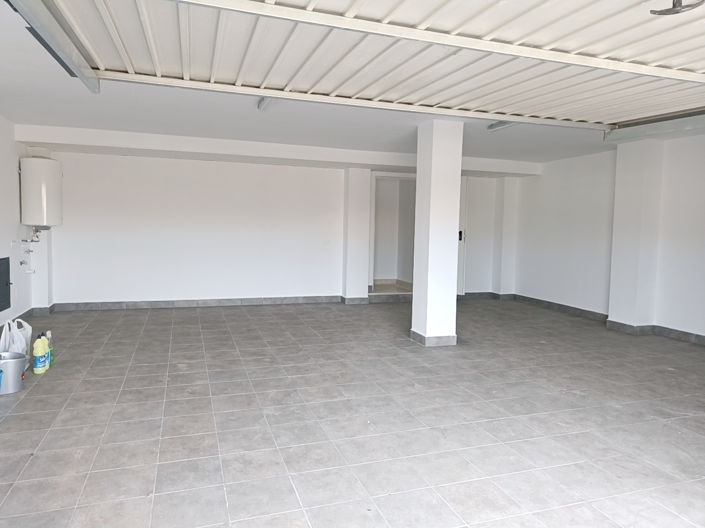 Image No.22-3 Bed Villa for sale