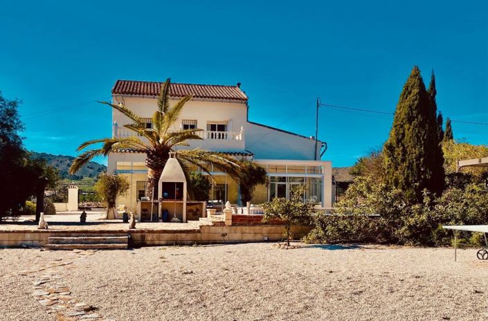 Image No.21-5 Bed Country House for sale