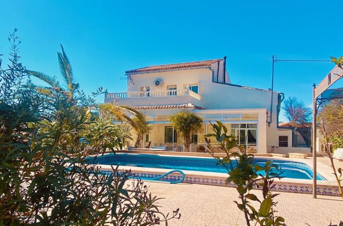 Image No.4-5 Bed Country House for sale