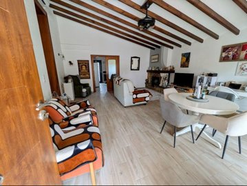 w003354ee-e7b0-44c0-9e61-56e5b3939825