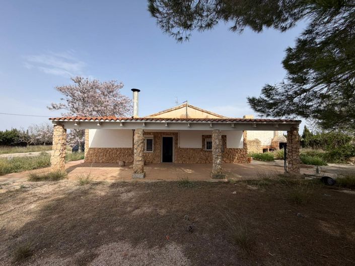 Image No.3-Villa de 4 chambres à vendre à Yecla