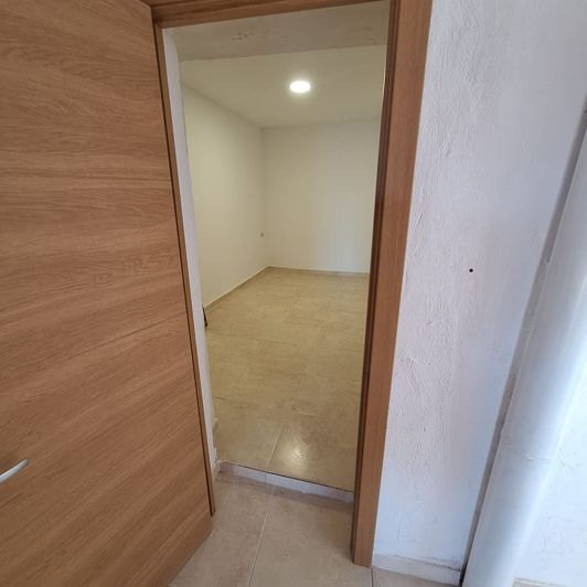 Image No.22-Maison de ville de 2 chambres à vendre à Sax