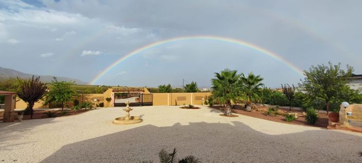 Image No.36-5 Bed Villa for sale