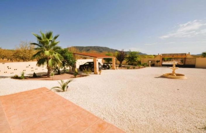 Image No.37-5 Bed Villa for sale