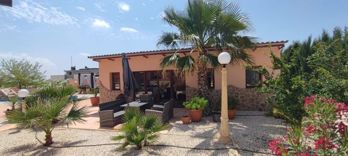 Image No.44-5 Bed Villa for sale