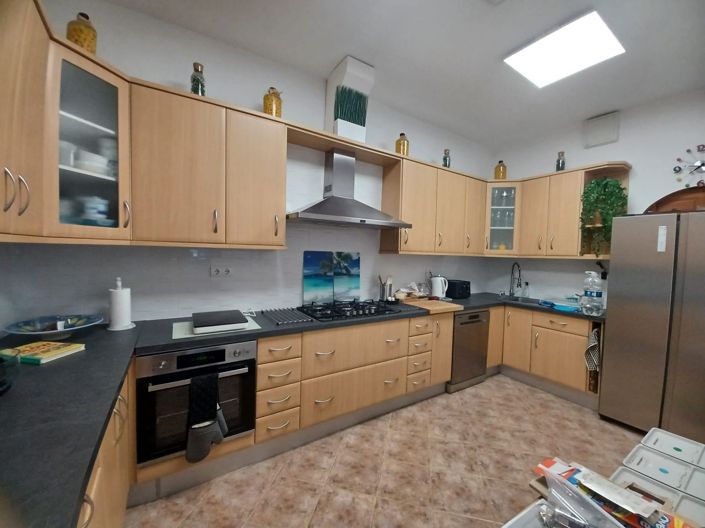 Image No.13-6 Bed Country House for sale