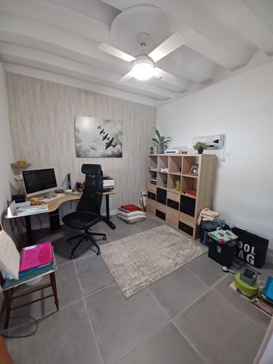 Image No.17-6 Bed Country House for sale