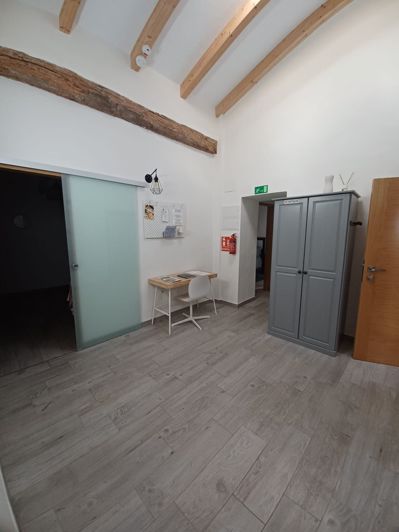 Image No.20-6 Bed Country House for sale