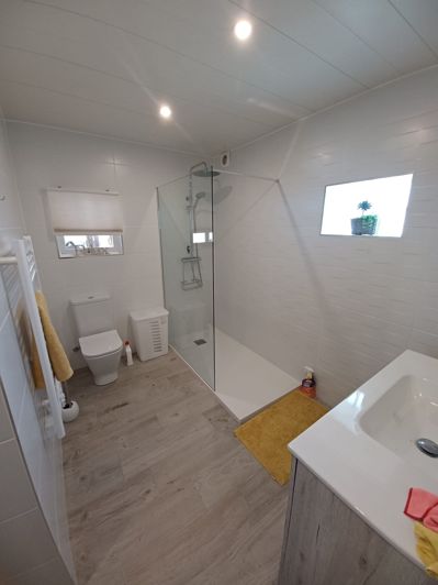 Image No.35-6 Bed Country House for sale