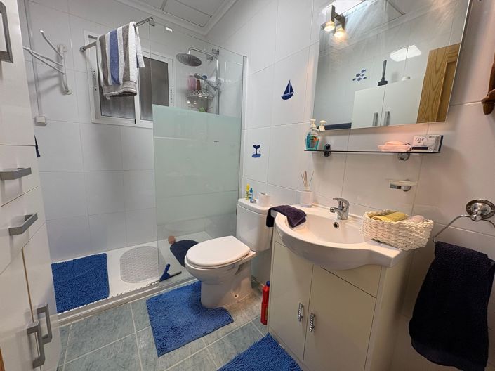 Image No.18-3 Bed Villa for sale