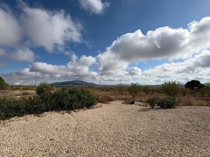 Image No.30-3 Bed Villa for sale